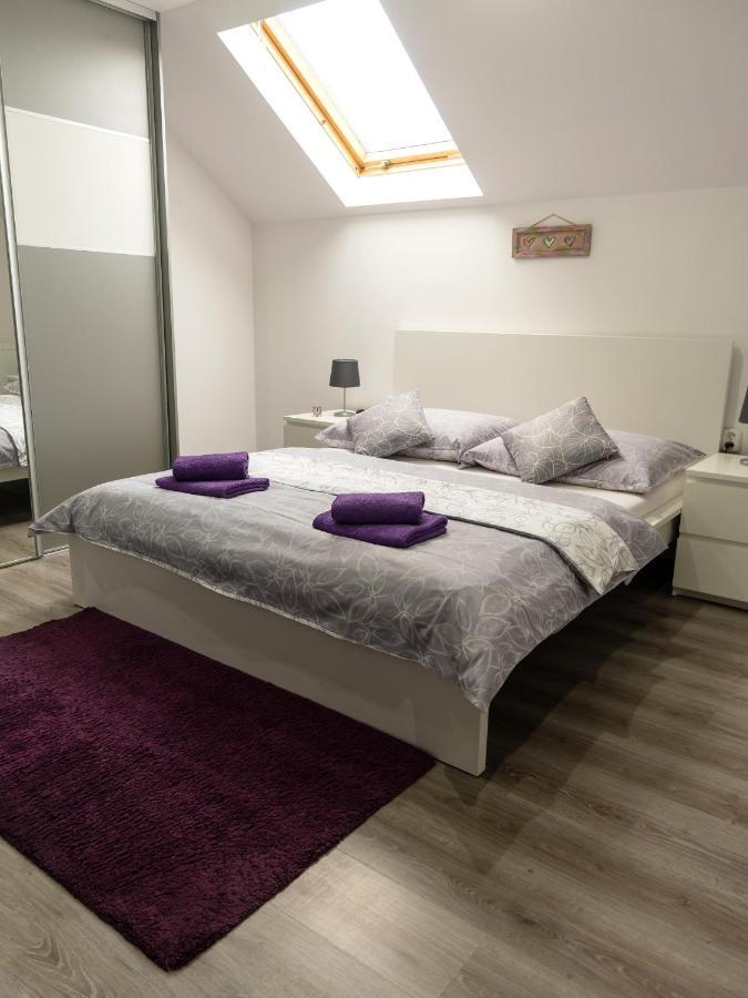Nisa Apartments Nova Lesna Luaran gambar