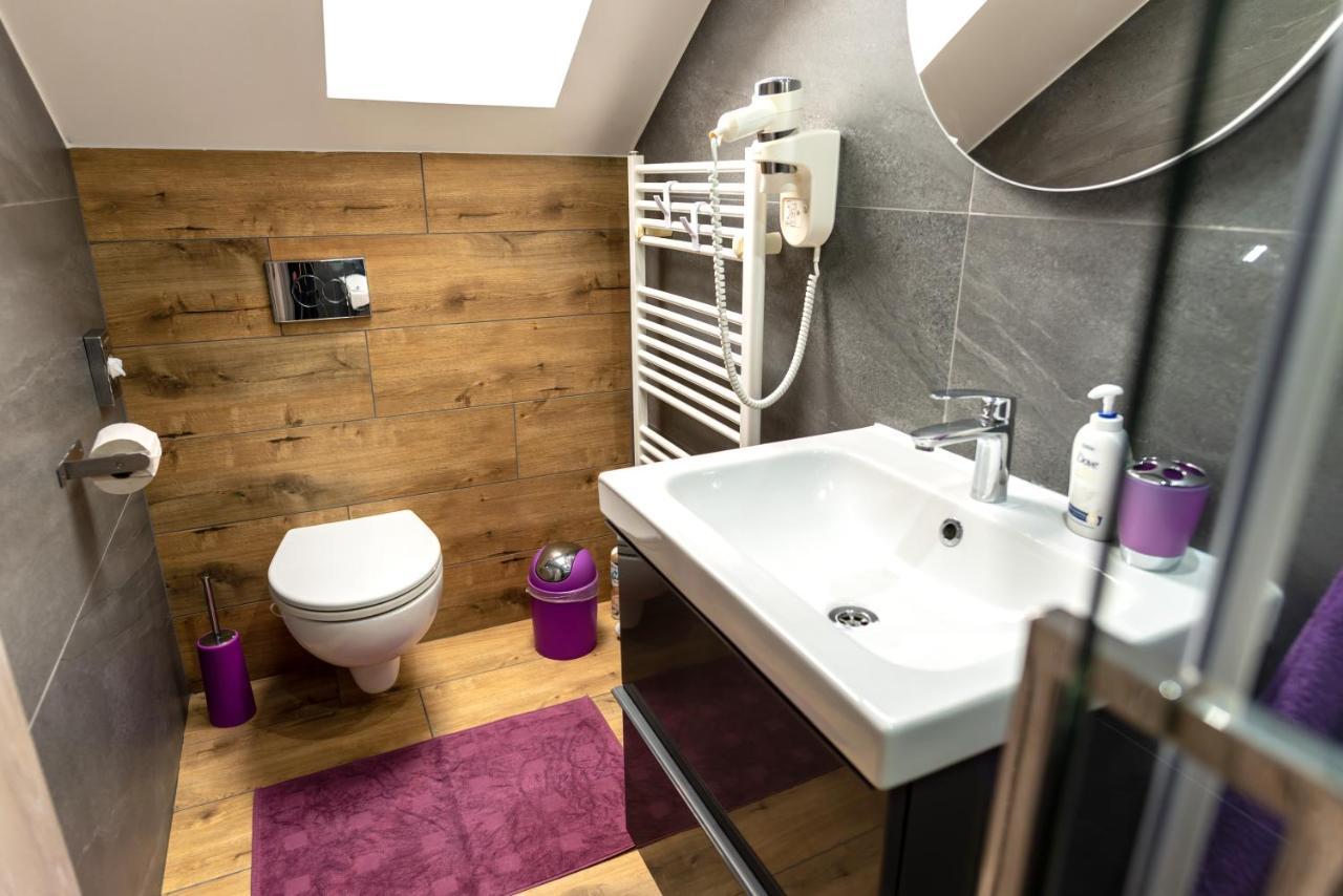 Nisa Apartments Nova Lesna Luaran gambar